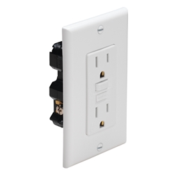 Marinco 1591-FI.WHITE Electrical Duplex GFCI 15A 125V | Blackburn Marine Dock & Marine Shore Power